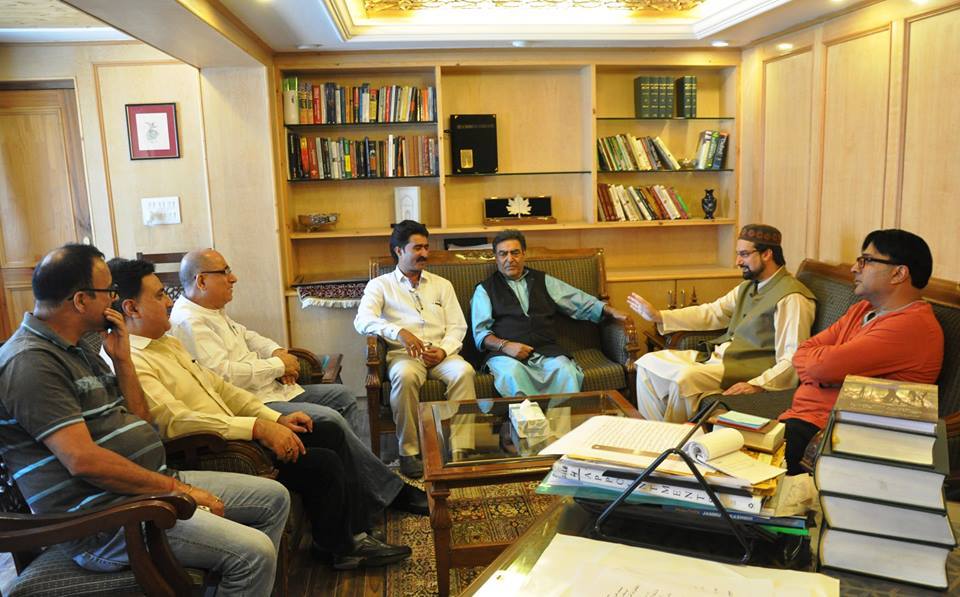 A KP delegation called on Mirwaiz Umar Farooq on Monday.