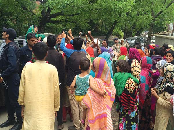 Mehbooba-during-poll-campaign-in-Islamabad