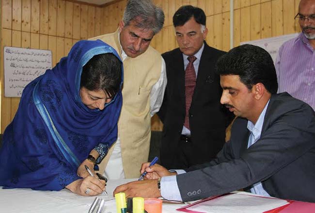 Ms-Mehbooba-Mufti-filing-her-nomination-papers-from-Islamabad-on-June-Ist-2016