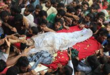 Thousands participate in the funeral prayers of sister of slain Shopian militant