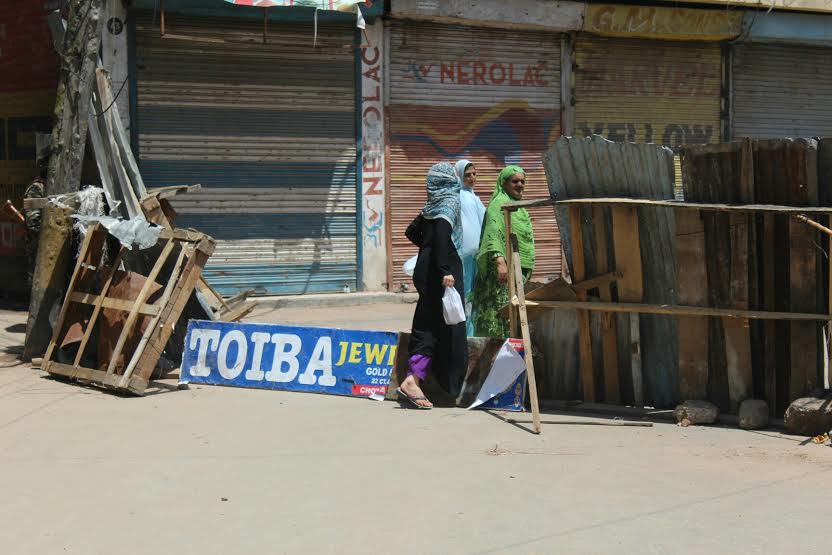 Curfew in Sopore on July 28, 2016
