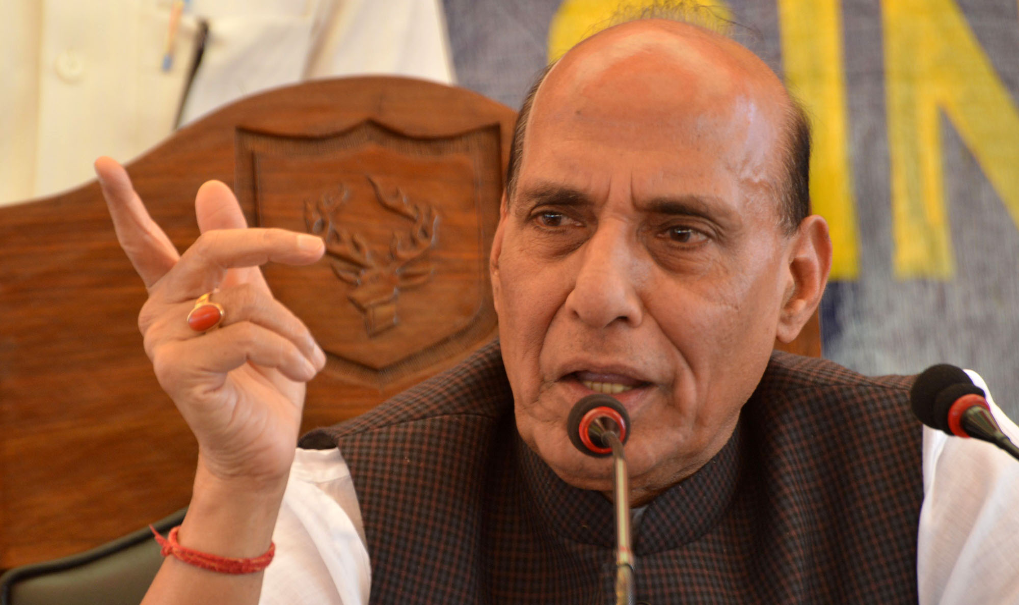 Home Minister Rajnath Singh addressing presser in Srinagar. (Photo courstesy: Mehraj Bhat/KL)