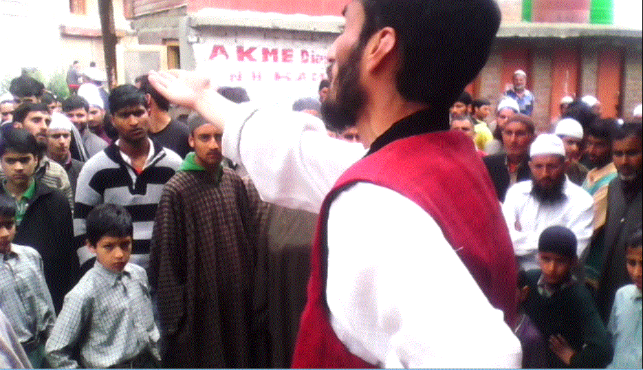 Imtiyaz Reshi addressed a gathering in Baramulla on Friday.