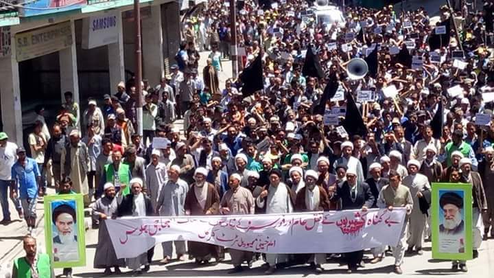 People of Kargil took out a huge rally in protest to civilian killings in Kashmir.