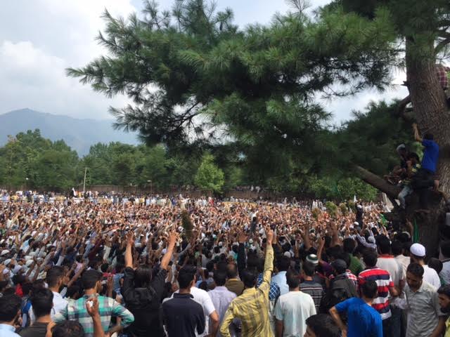 Poeple during protests in Tral