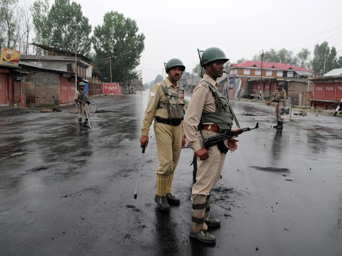 Srinagar situation on July 15, 2016. (KL Image: Bilal Bahadur)