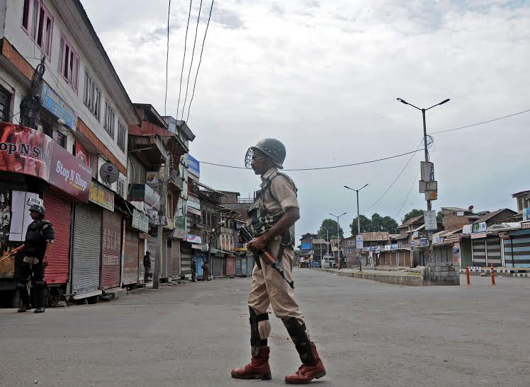 The Kashmir Situation on July 15, 2016. (KL Image: Bilal Bahadur)