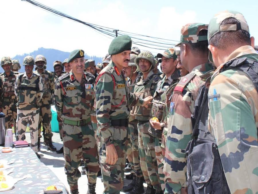Army Chief in Kashmir on August 23, 2016 Tuesday