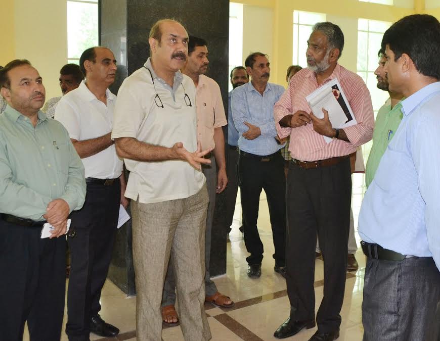 Basharat Bukhari In Jammu on August 11, 2016