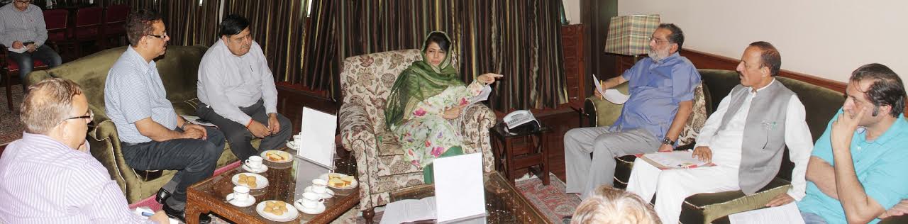 CM hlds review meet