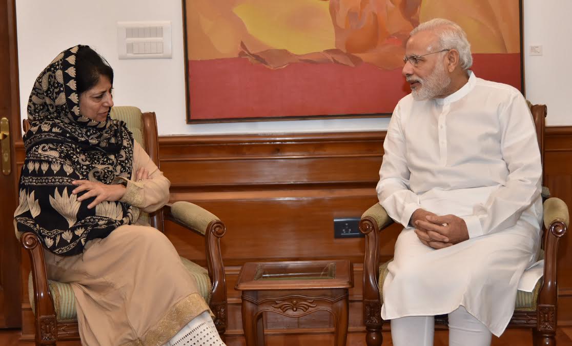The Chief Minister of Jammu and Kashmir, Ms. Mehbooba Mufti meeting the Prime Minister, Shri Narendra Modi, in New Delhi on August 27, 2016.