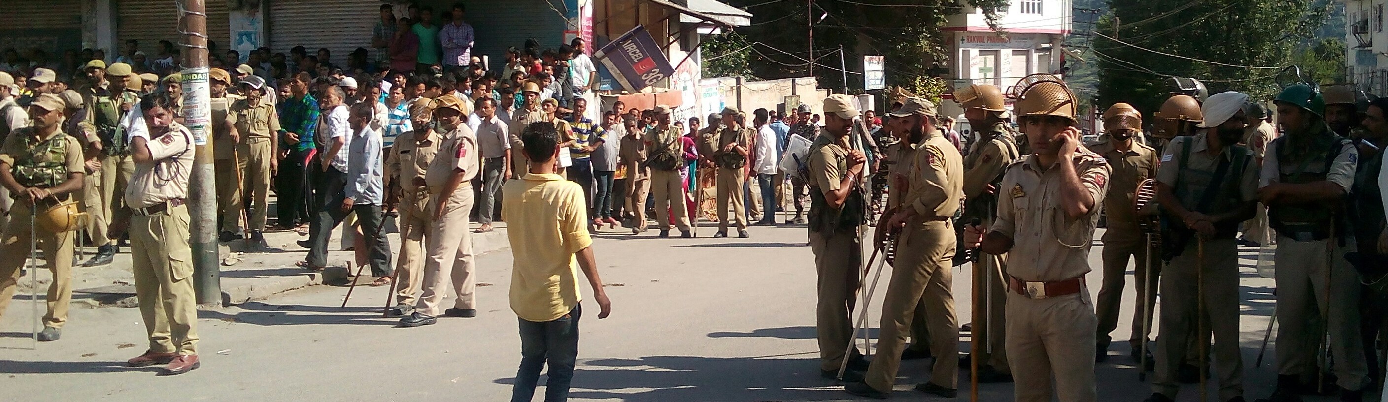 KL Images: clashes in Doda. Pic: Naseer Khora 