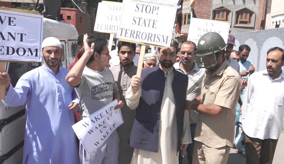 Police arrested Mirwaiz Umar Farooq when he took out march towards Aripanthan Budgam on Friday.