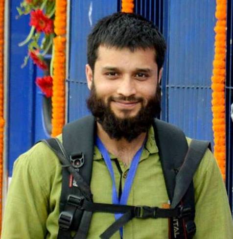 Muneeb ul Islam, photo-journalist based in South Kashmir