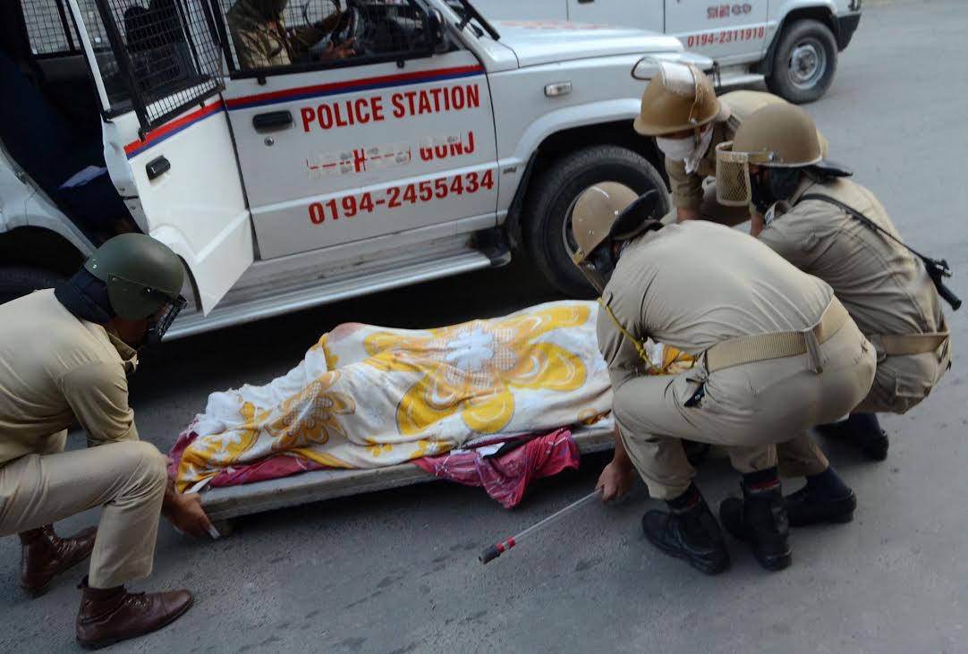 The dead in picture was retrieved from Jhelum on September 03, 2016. (KL Image: Bilal Bahadur)