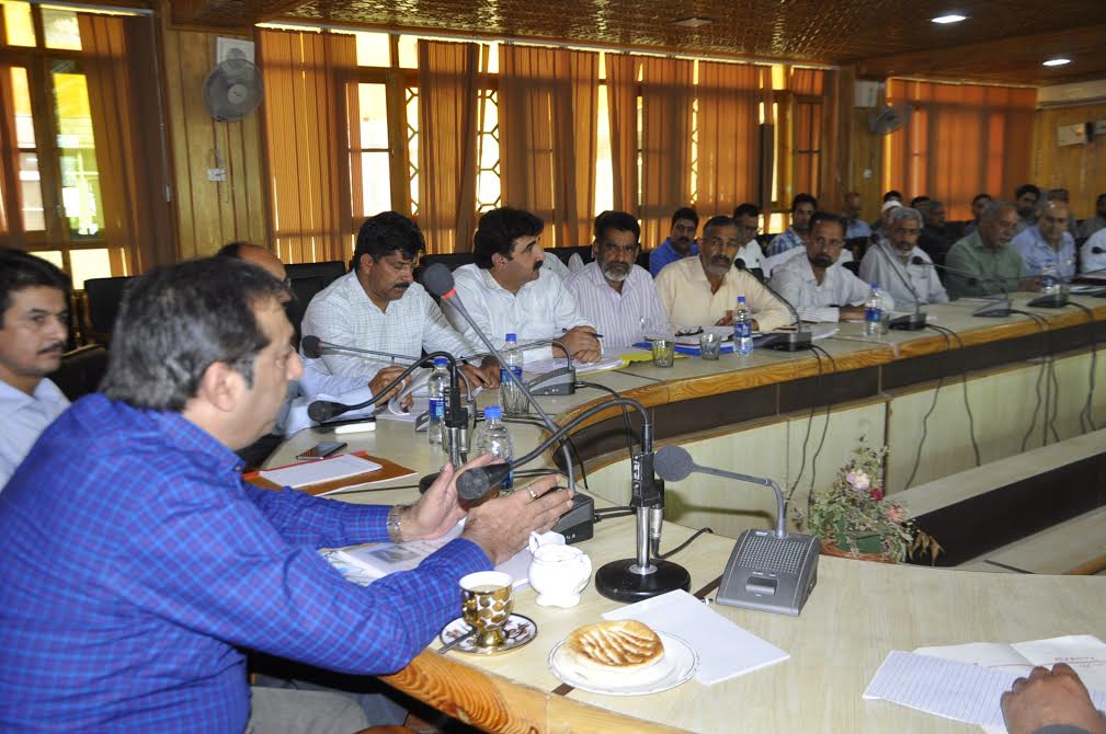 div-com-in-shopian