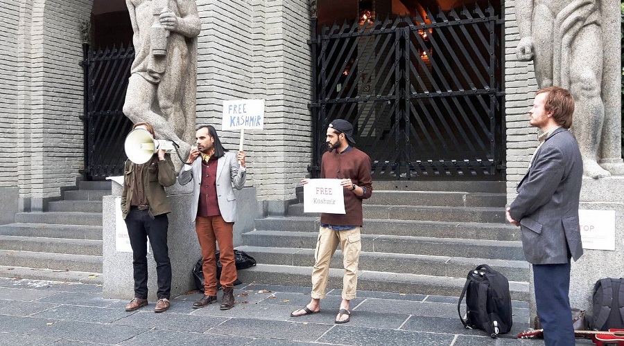 Dr Dibyesh Anand and MC Kash during Norway protest.