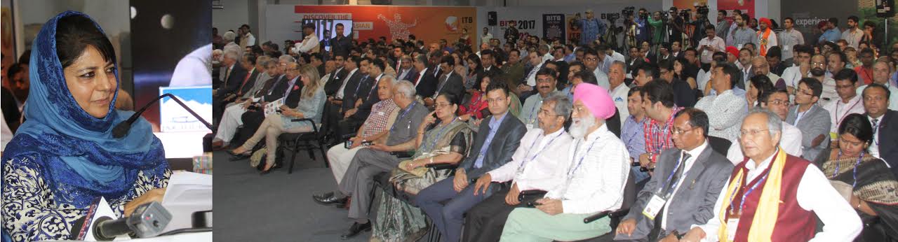 cm-mehbooba-in-delhi-on-oct-4th-2016