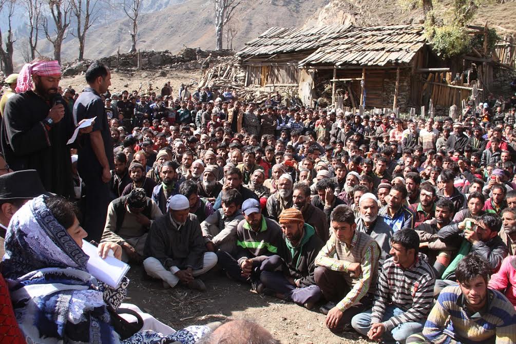 cm-at-sukhnai-kishtwar-addressing-people-on-oct-19-2016