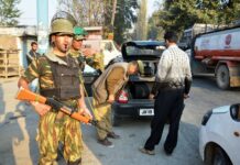 #Day101: Normal Life Remains Affected In Kashmir; Sgr Parts Witness Pvt Traffic Rush