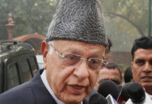 Don’t Divide This Country on Basis of Religion: Farooq Abdullah to PM Modi