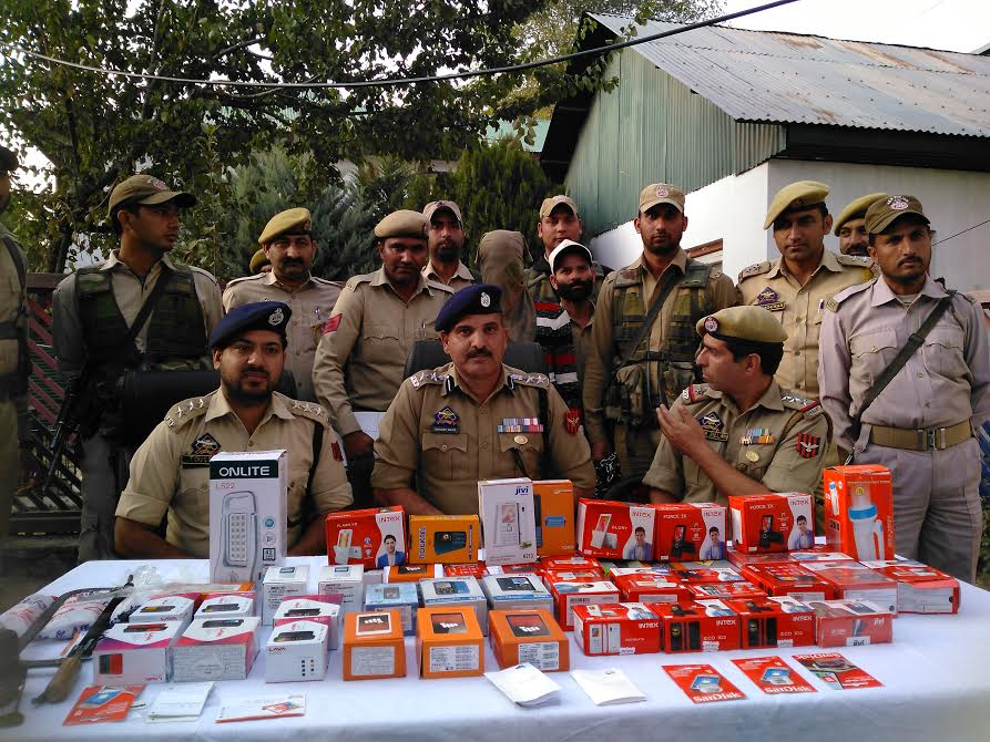 SSP Kishtwar Sandeep Kumar Wazir addressing media in Kishtwar Police Station on Oct 26, 2016. (KL Image: Asif Iqbal Naik)