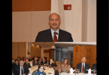 #Day90: Sharif’s Special Envoys meet Kashmiri Diaspora in US