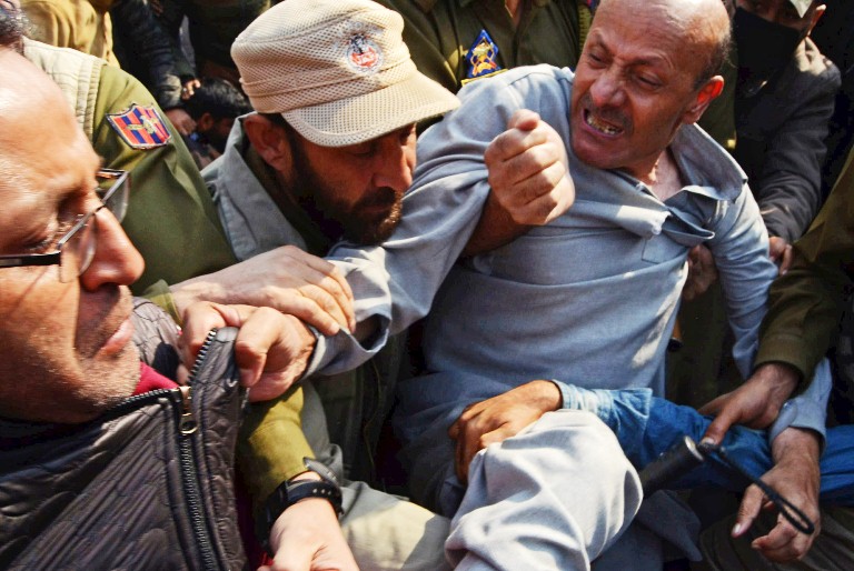 The J&K Government did not allow An Er Rashid led AIP to 'gherao civil secretariat' Srinagar on Oct 24, 2016 against termination of Government employees for their alleged role in anti-India activities. (KL Image: Bilal Bahadur)