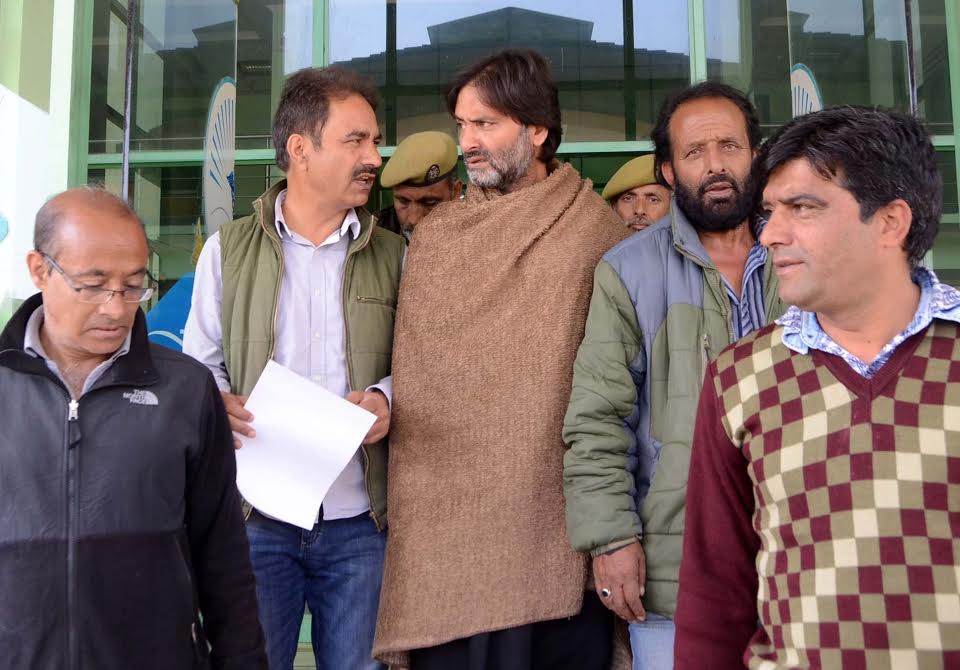 Ailing Mohammad Yasin Malik at Florence Hospital Srinagar. (KL Image: Bilal Bahadur)