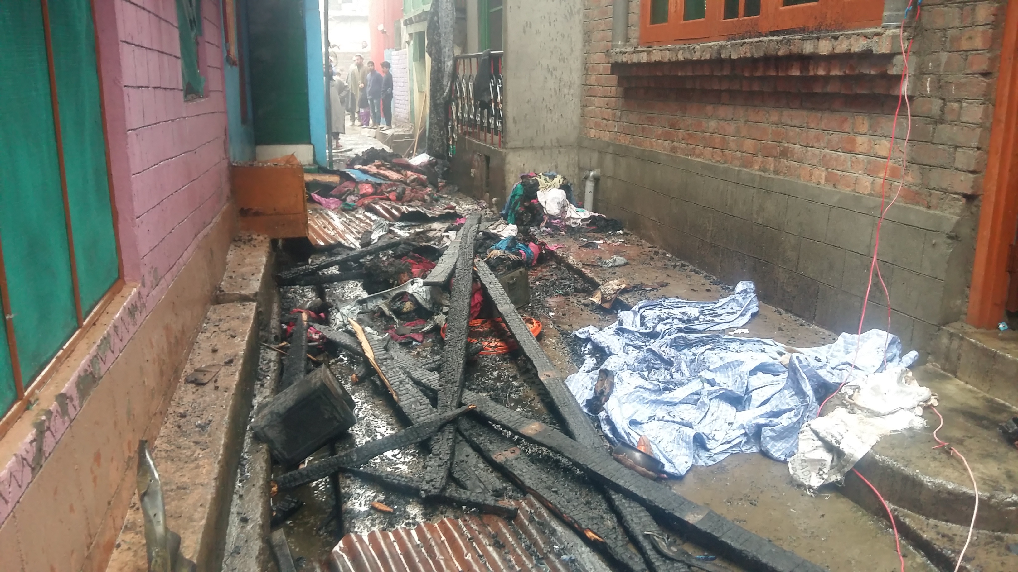Fire in Sopore on Monday morning. Pic: KL Images/ Abu Bakar