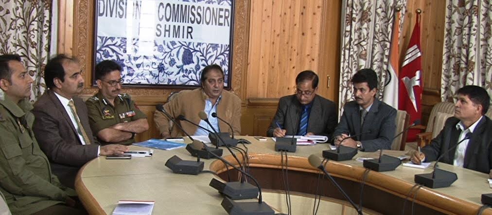 div-com-reviews-measures-to-safeguard-schools
