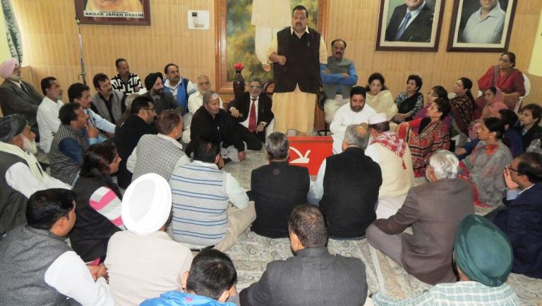 D S Rana speaking to his party leaders in Jammu