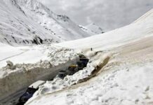 Daksum–Sinthan Road Closed Due to Icy Conditions