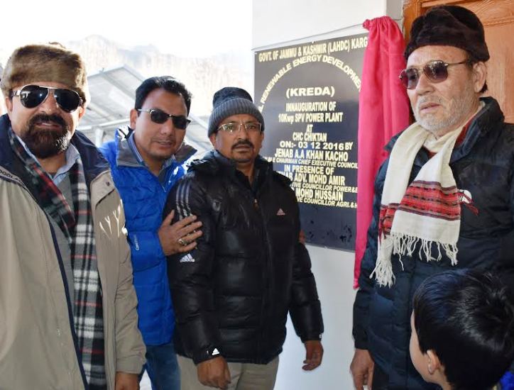 LAHDC, Kargil officials after inaugarting the solar power projecxt at Chictan