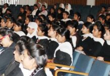 200 girl students participate in EDI’s EAP in Gandhi Nagar