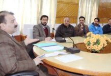 DC Shopian interacts with local media-persons