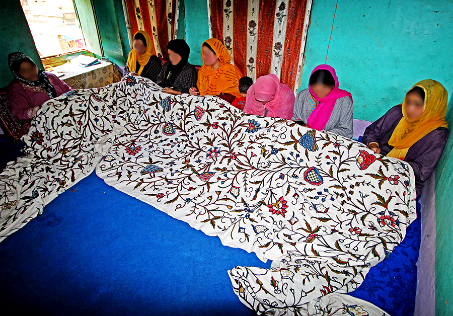 Crewel-Embroidery-Work