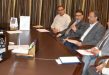 Secy Union HRD Ministry calls on Chief Minister