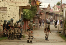Parts of Handwara, Sopore shut to mourn militant killings