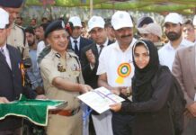 Let’s free Kashmir from gun, Police Chief