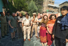Mistaken as braid choppers, locals help in rescue of six foreign tourists