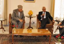 Dr Farooq Abdullah led delegation meets Governor