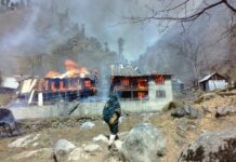 A neglected spark burns four residential houses in Uri
