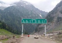 Srinagar-Sonamarg road reopens after four months
