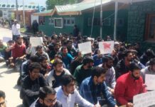 Srinagar’s NIT continues to protest against civilian killings
