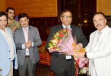 J&K Bank gives warm send-off to its Executive President