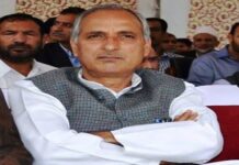 Srigufwara gunfight: Former PDP minister Veeri shocked over civilian causality