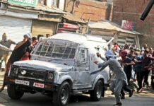 CRPF vehicle hit two youth in Nowhata, both critical