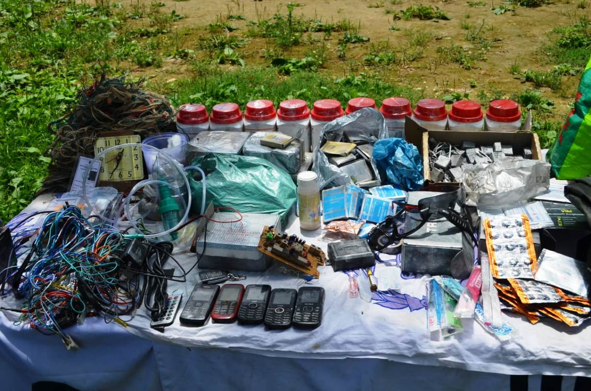 Police seize huge cache of ammunition during searches in Pulwama 