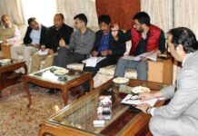 Div Com reviews flood relief arrangements, stresses for close coordination